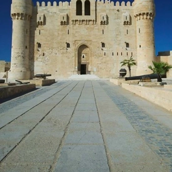 Fort Qu'it Bey Alexandria Mediterranean Sea Egypt Poster Print by Darrell Gulin (23 x 34) | Дом и сад