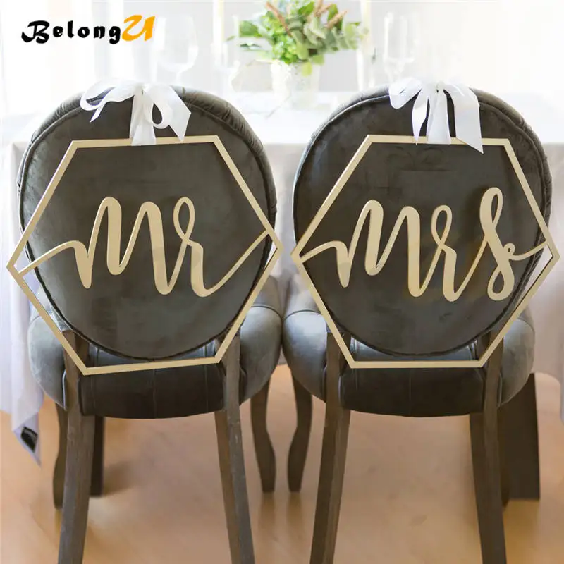 

2pcs Mr Mrs Signs Wedding Decoration Rustic Vintage Party Wood Photo Booth Wedding for Photo Shoot Props Photobooth Decor Sign