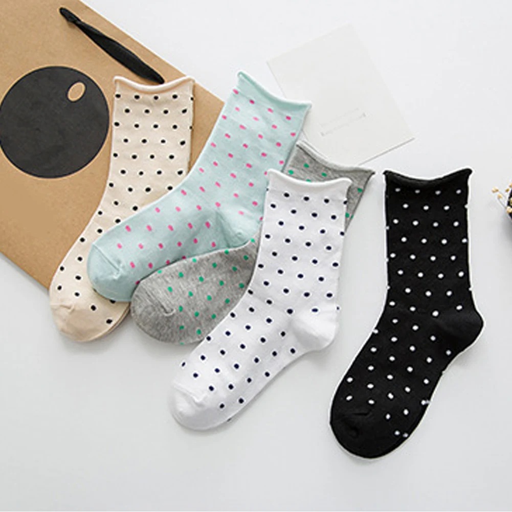 

YJSFG HOUSE 1Pair Women Happy Socks Cute Fashion Wave Point Dot Casual Warm Cotton Winter Socks Brand Girls Cotton Socks