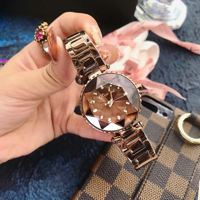 

2019 new fashion cutting face inlaid water drill steel belt exquisite waterproof quartz ladies wristwatch