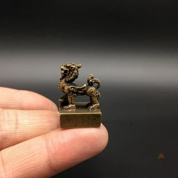 

Collectable Chinese Brass Carved Unicorn Kylin Seal Exquisite Small Pendant Statues