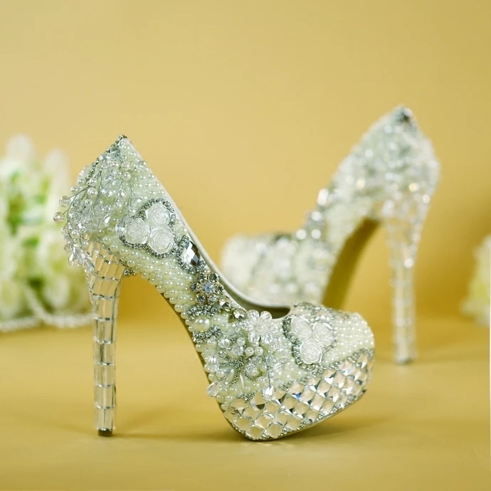 

Woman Heels Luxury Diamond Original Design Crystal Shoes Wedding Shoes White Pearls High Heels Bridal Shoes Dress Pumps TV Show