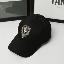 Женская и мужская однотонная хлопковая шапка с вышитым рисунком льва, Бейсболка унисекс, модные повседневные регулируемые солнцезащитные кепки