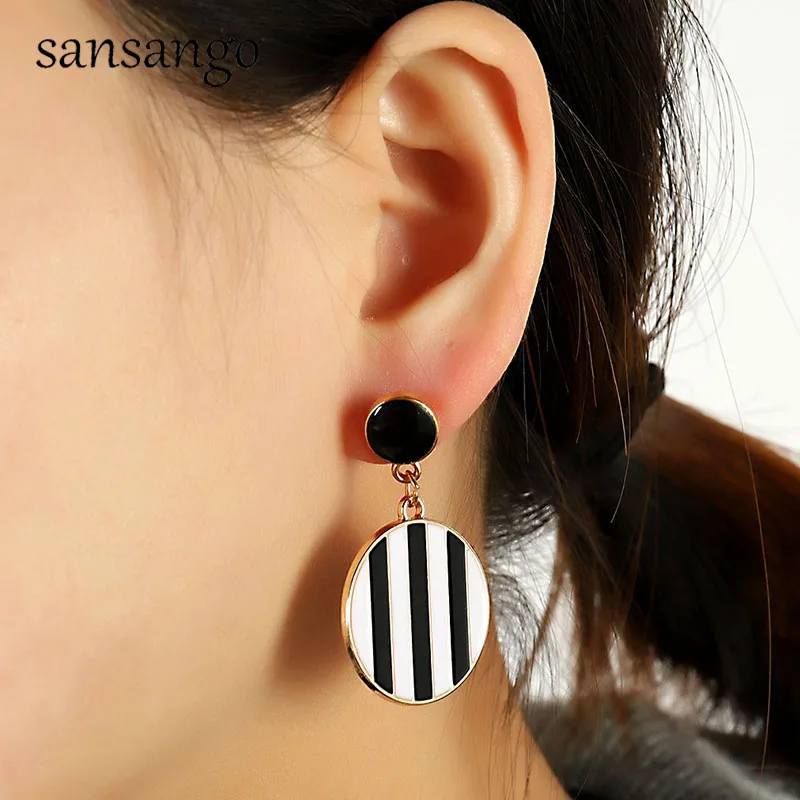 

Dropshipping Classic Black White Stripes Earring Bohemian Big Circle Statement Drop Earrings For Women Ear Jewelry Gift Brincos