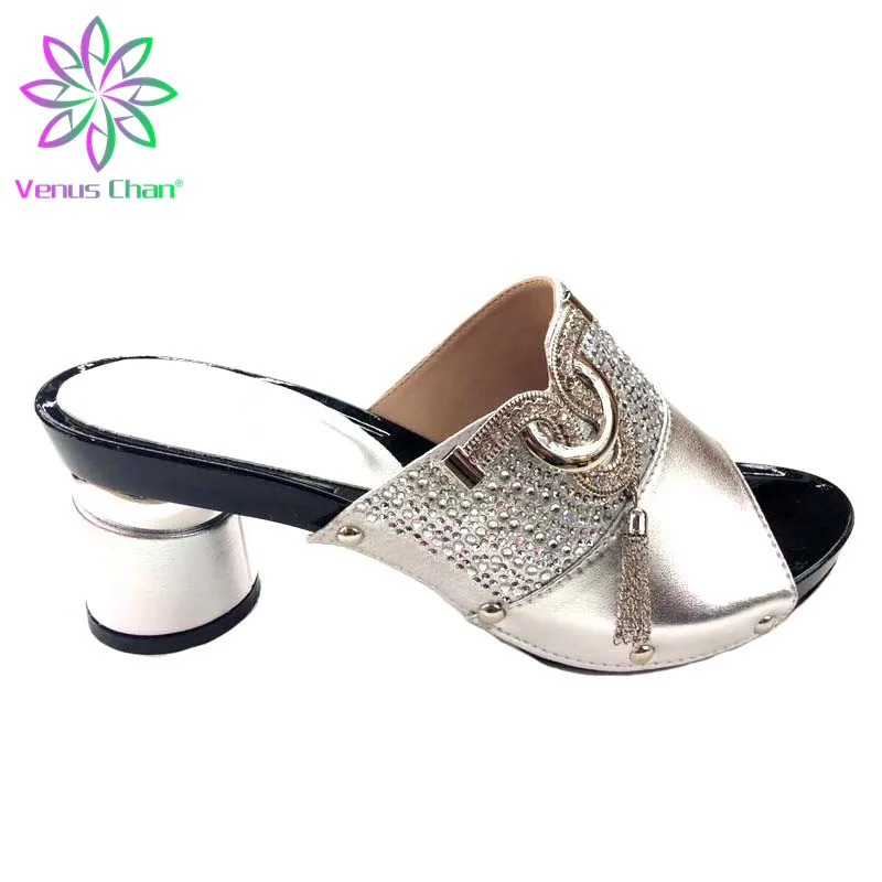 

New Style Open Toe Sexy Ladies Shoes Party Sexy Women Wedding Shoe Pumps Decorated with Rhinestone Silver Color Shoes for Party