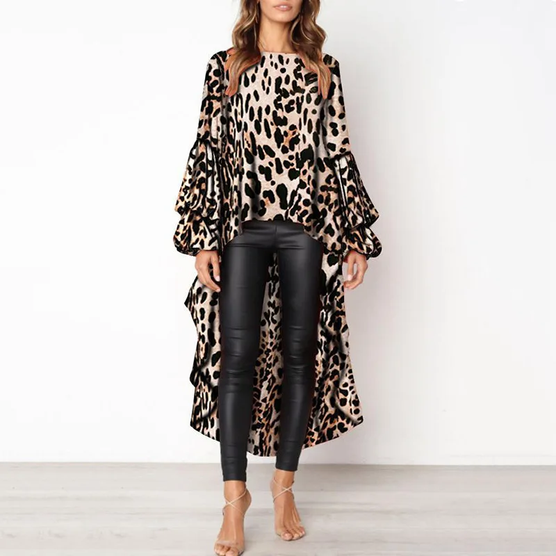 

Fashion Leopard Printed T Shirt Women Flare Sleeve Loose T-Shirts Dovetail Long Tee Top Sexy Club Streetwear TShirt For Women