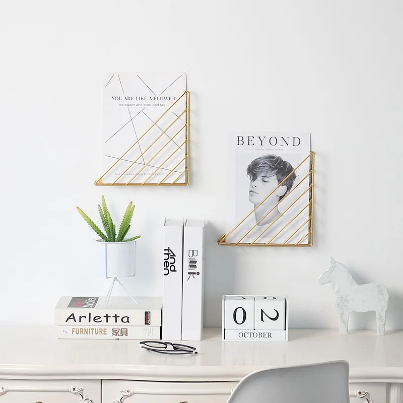 بسيطة المطاوع الحديد جدار شنقا تخزين الرف الشمال Ins مجلة رف سلة التخزين بسيطة مكتب رف الجدار مدبرة هدايا