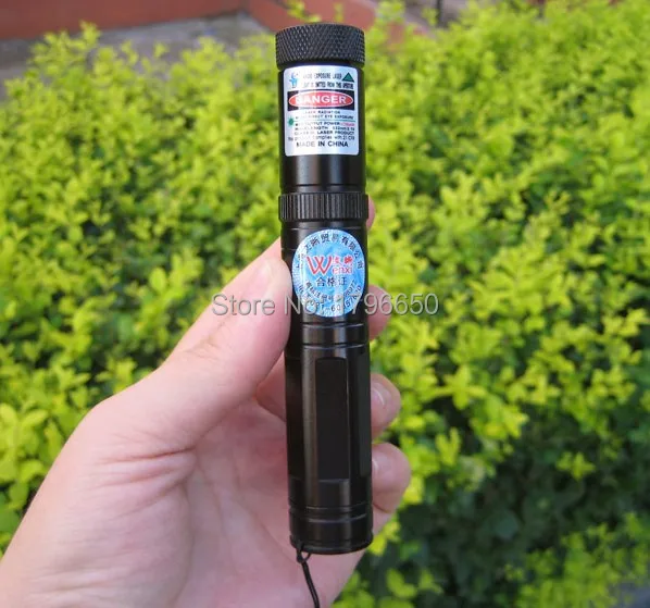 العسكرية المحمولة 3 ميل المدى 532nm 10 W 100000 m الأخضر مؤشر ليزر القلم نقطة مرئي الشعاع دينار 851 التدريس أداة التعليم العسكرية المحمولة 3 ميل المدى 532nm 10 W 100000 m الأخضر مؤشر ليزر القلم نقطة مرئي الشعاع دينار 851 التدريس أداة التعليم