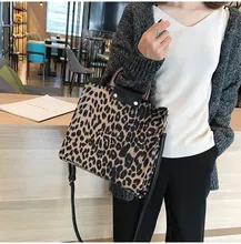 Leopard Crossbody Bags For Women Luxury Handbags Designer Famous Brand Bolsa Feminina Shoulder Bag Ladies Sac Main 2019 Leather new bee pearl women crossbody messenger bags shoulder leather handbags for famous luxury brand designer bolsa feminina sac 2018