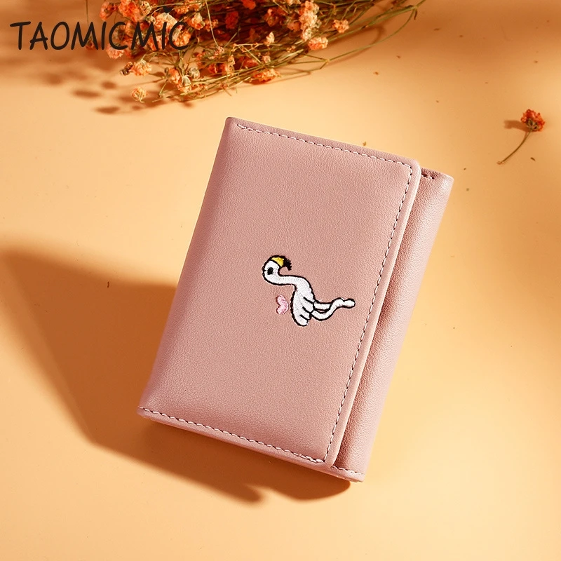 

Fashion Embroidery Wallet Korean Version Wallet Simple Multi-Card Position Buckle Short Wallet Female