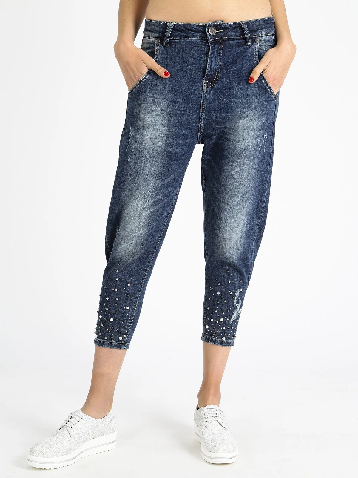 Jeans baggy with rhinestones and beadsin Jeans from Women's Clothing