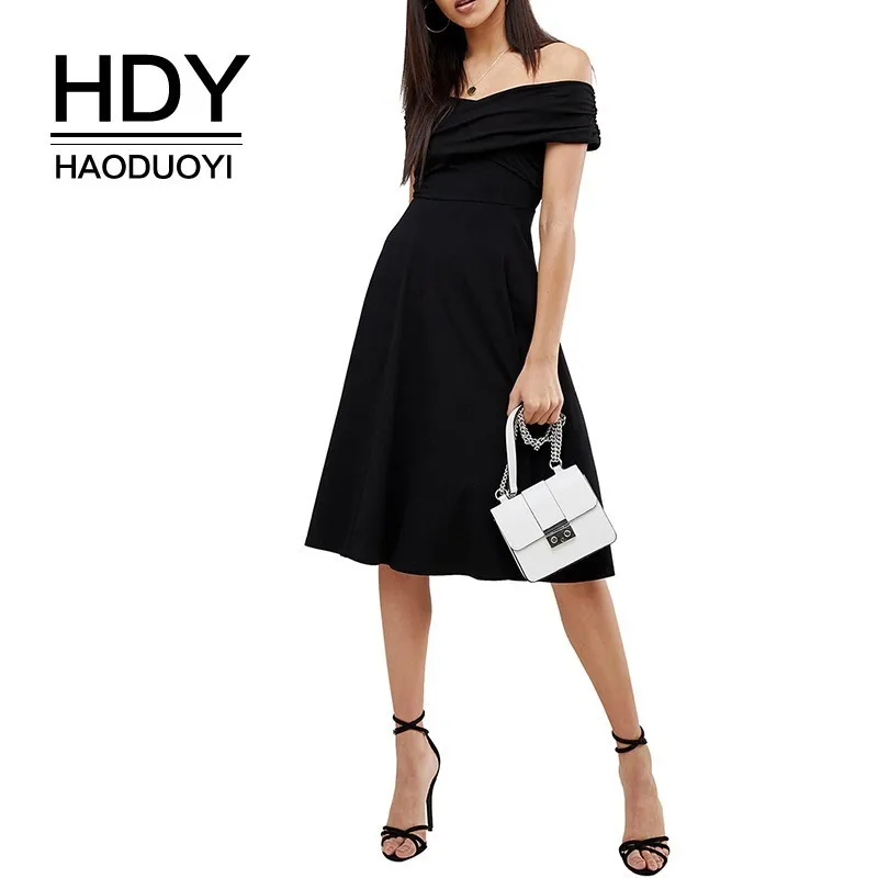 Женское платье HDY Haoduoyi черное облегающее с открытыми плечами летнее для