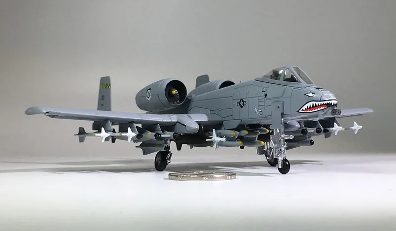 

War series alloy static aircraft plastic model tank killer US A-10 fighter aircraft office table decoration collection gifts