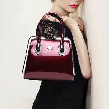 

Drop Shipping High Quality 2018 Ladies Shoulder Messenger Bag Fashion Design Diamond Bag For Women Casual Patent Leather Handbag