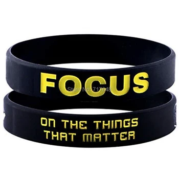 

100pcs Inspirational Quote FOCUS on the things that matter wristband silicone bracelets free shipping by ePacket A