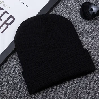 

Fashion Outdoor Solid Color Striped Headgear Warm Knit Hat Autumn And Winter Men And Women Wool Hat European And American