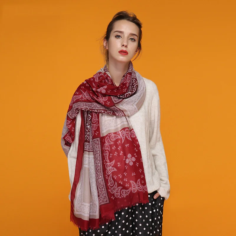 Vintage Satin Printed Scarf Blue And White Porcelain Fashion Wild Scarf