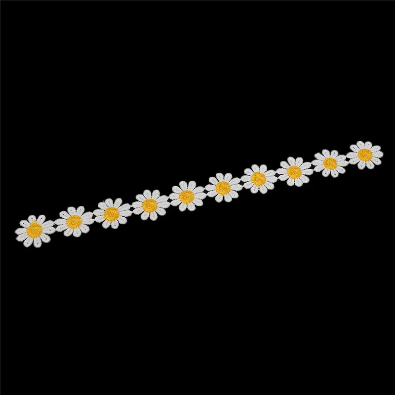 

10pcs Daisy Embroidered Patches DIY Handmade Sewing Crafts Sew On Clothes Decorative Sewing Accessories Applique Drop Shipping
