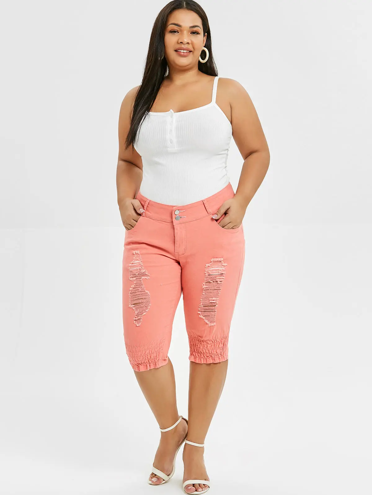 Rosegal Plus Size Distressed Knee Length Jeans Zipper Fly Solid Straight Pant Mid Waist Skinny Jeans Women Summer Bottom 2019
