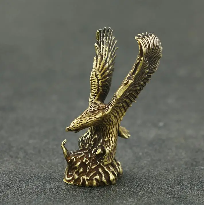 

Collection Chinese Brass Carved Animal Bird Eagle Spread Wings Bring Success Exquisite Small Statue Gift