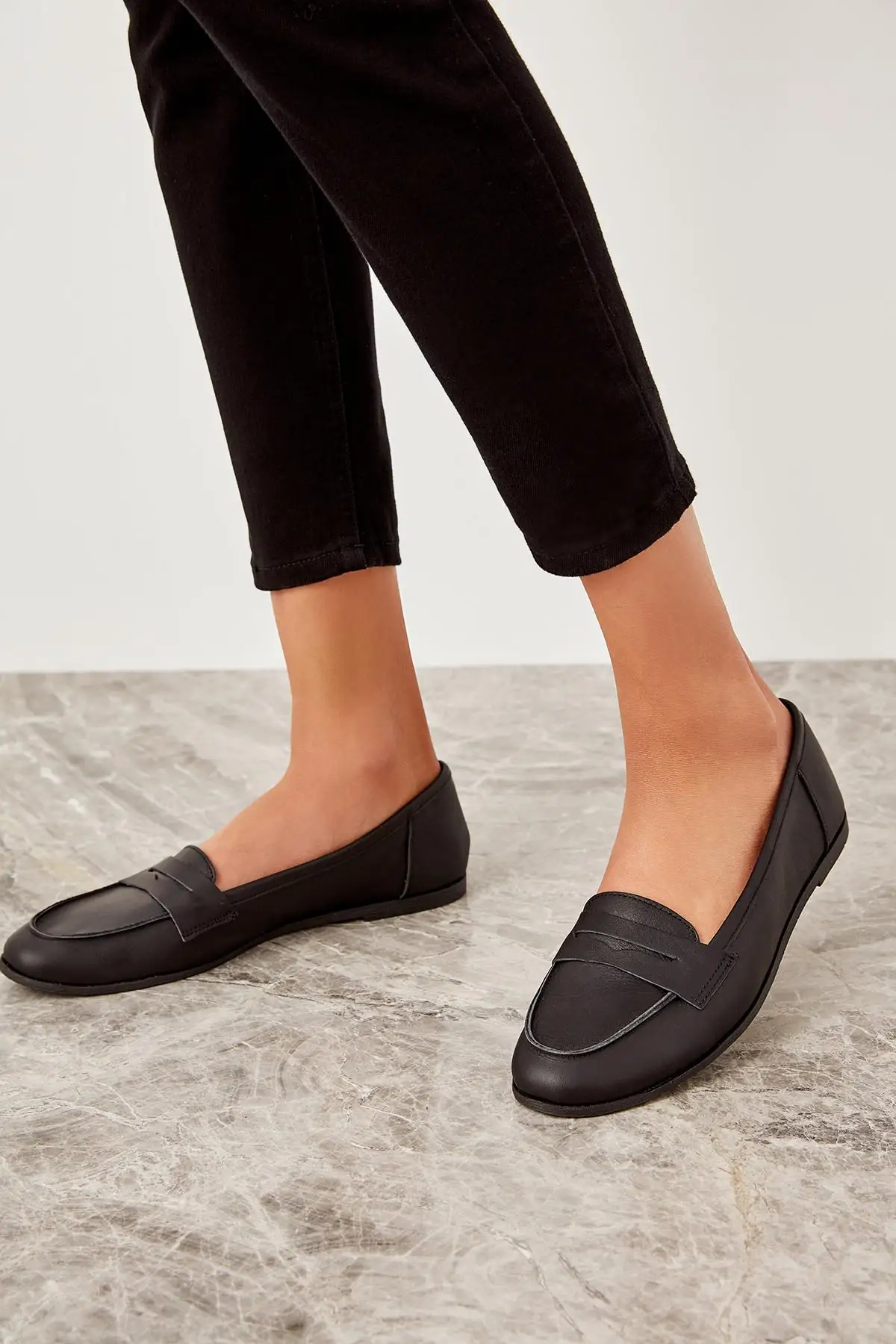

Trendyol Genuine Leather Black Women 'S Loafer Shoes TAKSS19TL0006