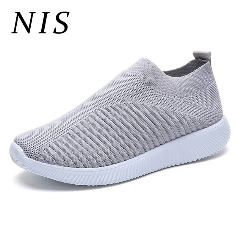 

NIS Plus Size Breathable Mesh Women Casual Shoes Woman Slip-on Women's Vulcanize Shoes Ladies Sneakers New Spring Summer Running