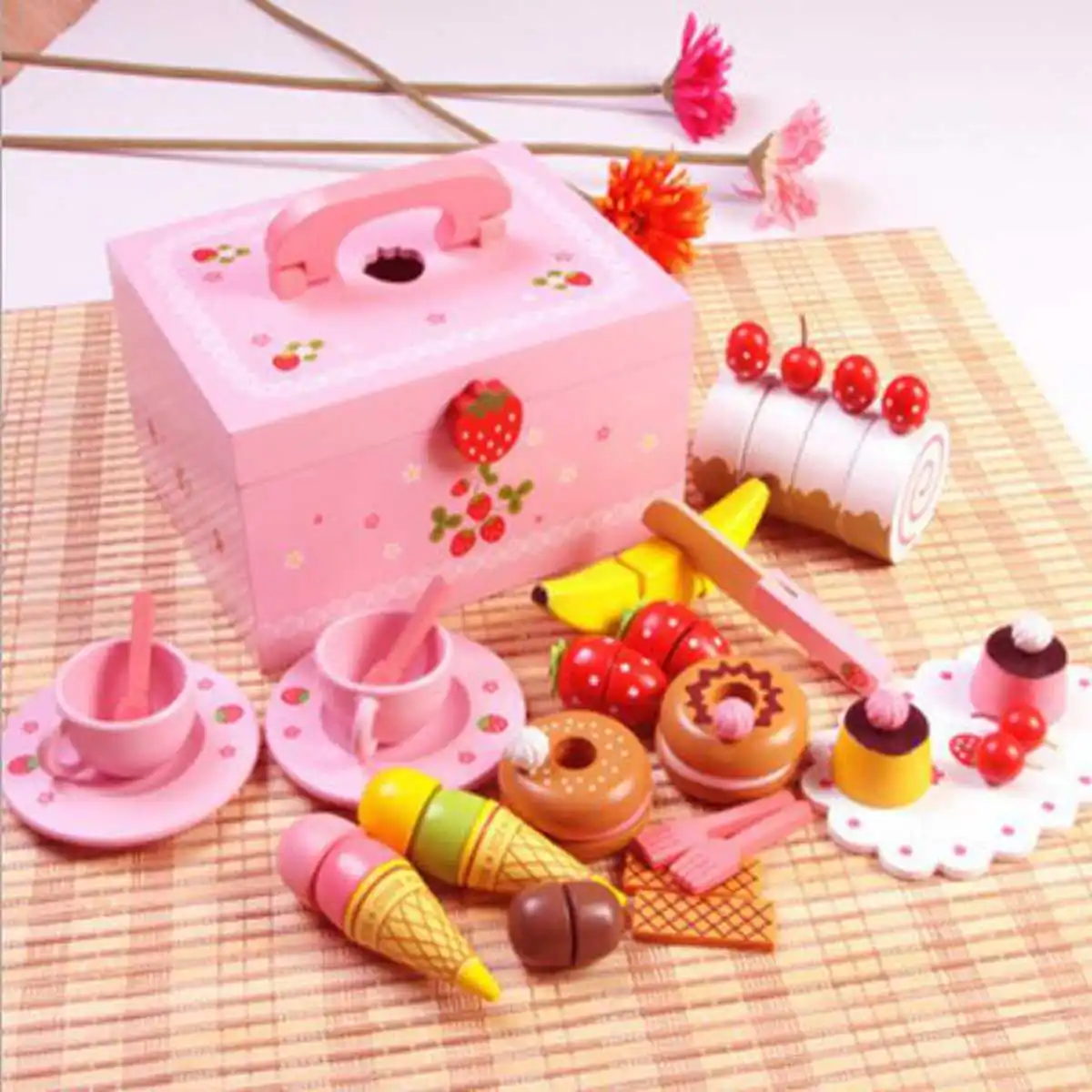 

Kids Kitchen Toys Set Wooden Play Toys Pretend Play Wood Kitchen Toys For Girls Happy Birthday Cake Group Gifts for Children