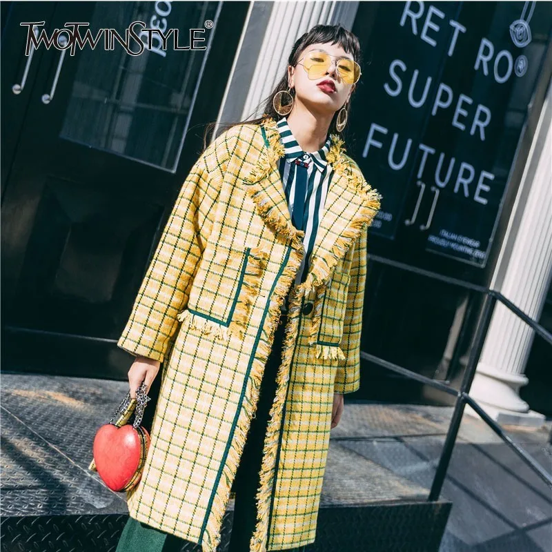 

TWOTWINSTYLE Plaid Tweed Coat Female Long Sleeve Single Button Patchwork Tassel Korean Plus Thick Women's Overcoat 2019 Autumn