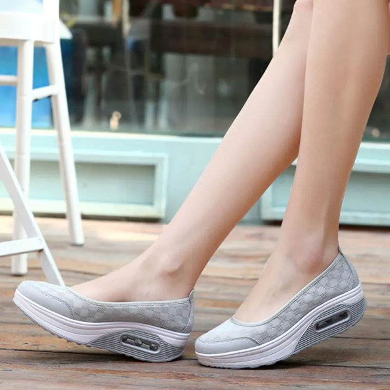 Женская Вулканизированная обувь на платформе; Мокасины без застежки; удобная женская обувь; осенние кроссовки; женская повседневная обувь; Cj50