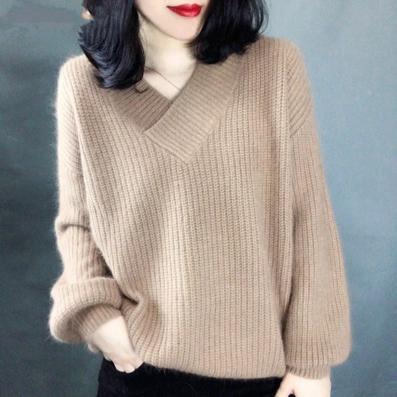 

New High Quality Cashmere Blended Knitted Sweater Women Tops Autumn Winter V-neck Pullover Female Warm Loose Knitted Jumper