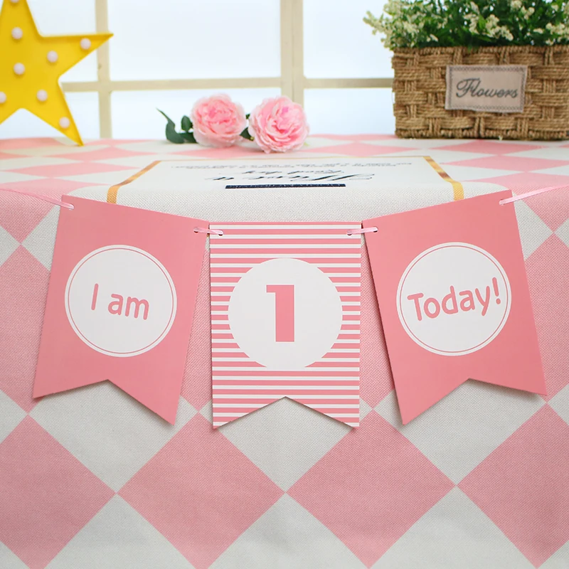 Бумажный яркий баннер на стул розовый синий день рождения для маленьких