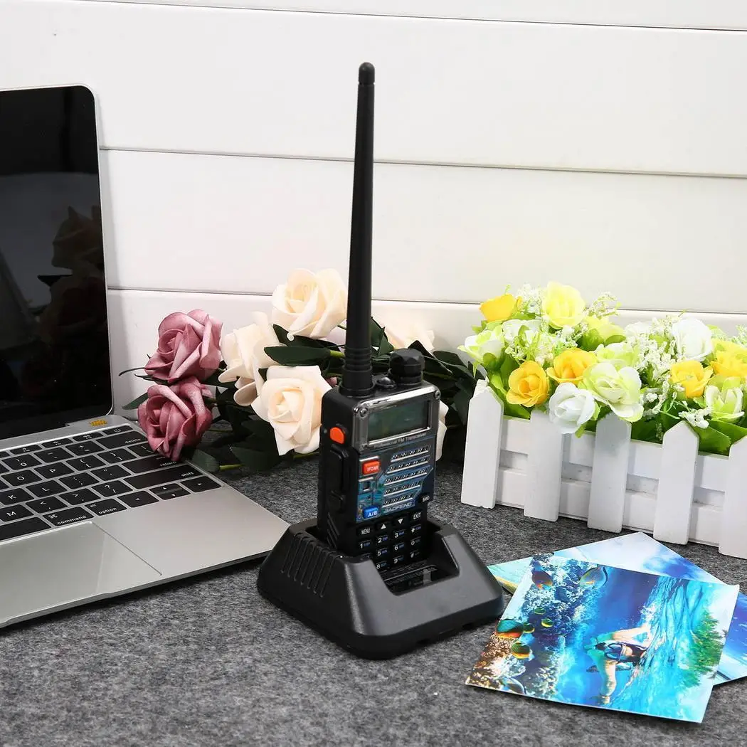 

Professional Baofeng 1800mah Two Way Portable 2.5/5/6.25/10/12.5/25KHz Dual Band Radio Walkie Talkie