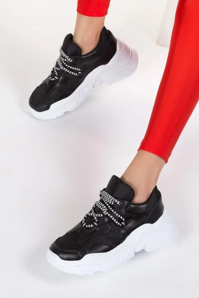 

Soho Shoes Women Casual Sports Shoes White Thick Platform Black PU Women Sneaker Shoes Soft Breatable Female Trainer Shoes 12672