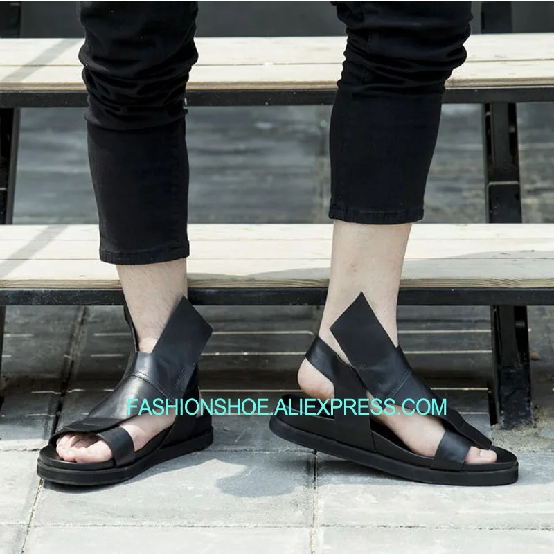 

Unique Designer Ankle Gladiators for men Flats White Black Slippers Rome Style Man Casual Sandals Leisure Slip on Sandalias