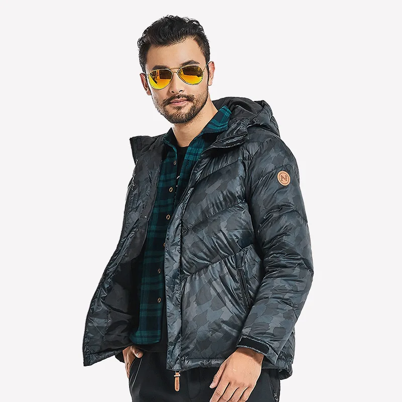 

Men Winter Warm Camo Down Jacket Outdoor Riding Sports Climbing Running Training Thick Ultralight Waterproof Hooded Down Coat