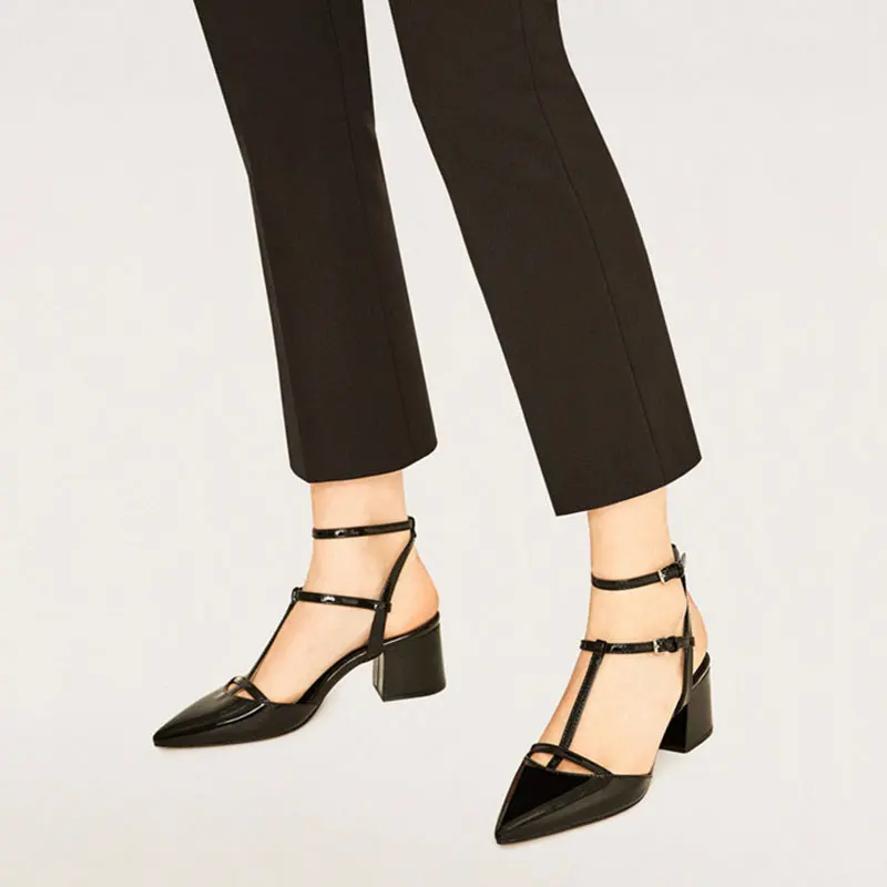 

GENSHUO Middle Block Heeled Cover Pointed Toe T-strap Fashion Ladies Sandals Ankle Strap Gladiator Shoes Woman Sexy Solid Black