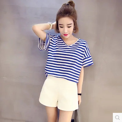 

Fashionable blue stripe short sleeve lactation T-shirt V-neck out postpartum women nursing tees maternity breastfeeding tops