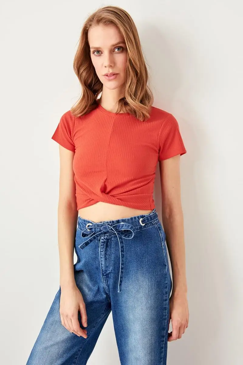 Trendyol Pomegranate Blossom Knot Detaylı Ribbed Knitted Blouse TWOSS19TC0008 |