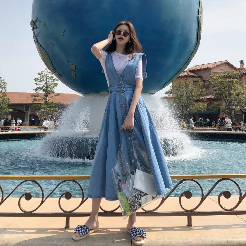 

2019 Korean version new spring summer retro high waist large single row buckle long section denim strap dress 7322#