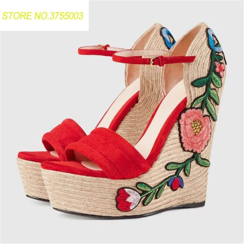 New Summer Embroidered High Patform Shoes Spadrille Flower Applique Supper High Heel Wedges Women Sandals Black Red Bowties 2018 New Summer Embroidered High Patform Shoes Spadrille Flower Applique Supper High Heel Wedges Women Sandals Black Red Bowties 2018