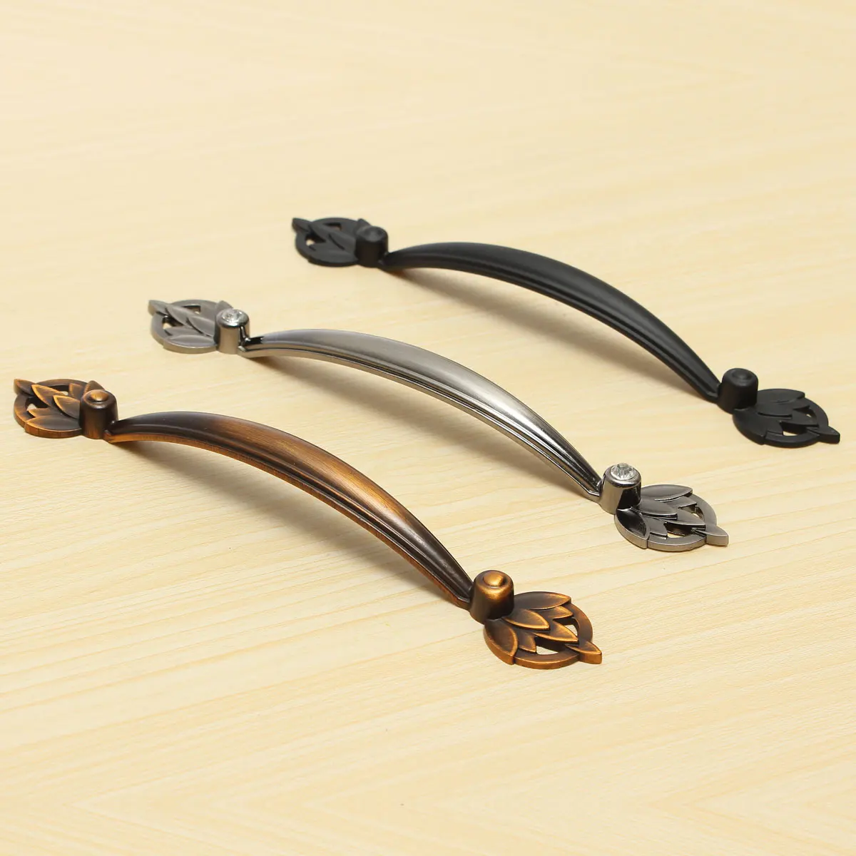 1Pcs Drawer Cabinet Door Handle Antique European Zinc Alloy European Bronze Elegant Wardrobe Cupboard Dresser Handle Pull Knobs