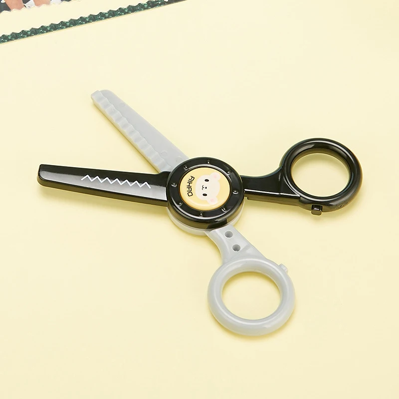 

1PC Cute Cat Rabbit Craft Scissors Kawaii Cartoon Scrapbooking Safety Scissors For Kids Gifts School Office Supplies Stationery