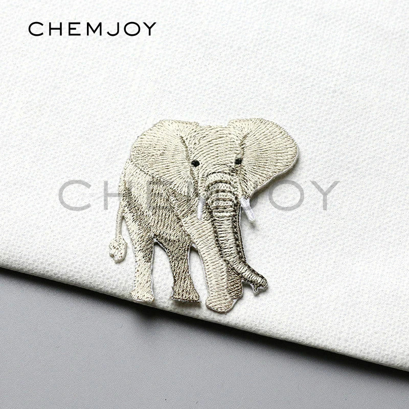 

Wild Animal Embroidery Patch for Clothes Elephant Ironing on Stickers Embroidered Sewing Applique for Jackets Badges for Clothes