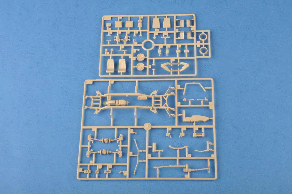 Hobbyboss модель 1/35 82469 Dong Feng Meng Shi 1,5 t легкий универсальный автомобиль