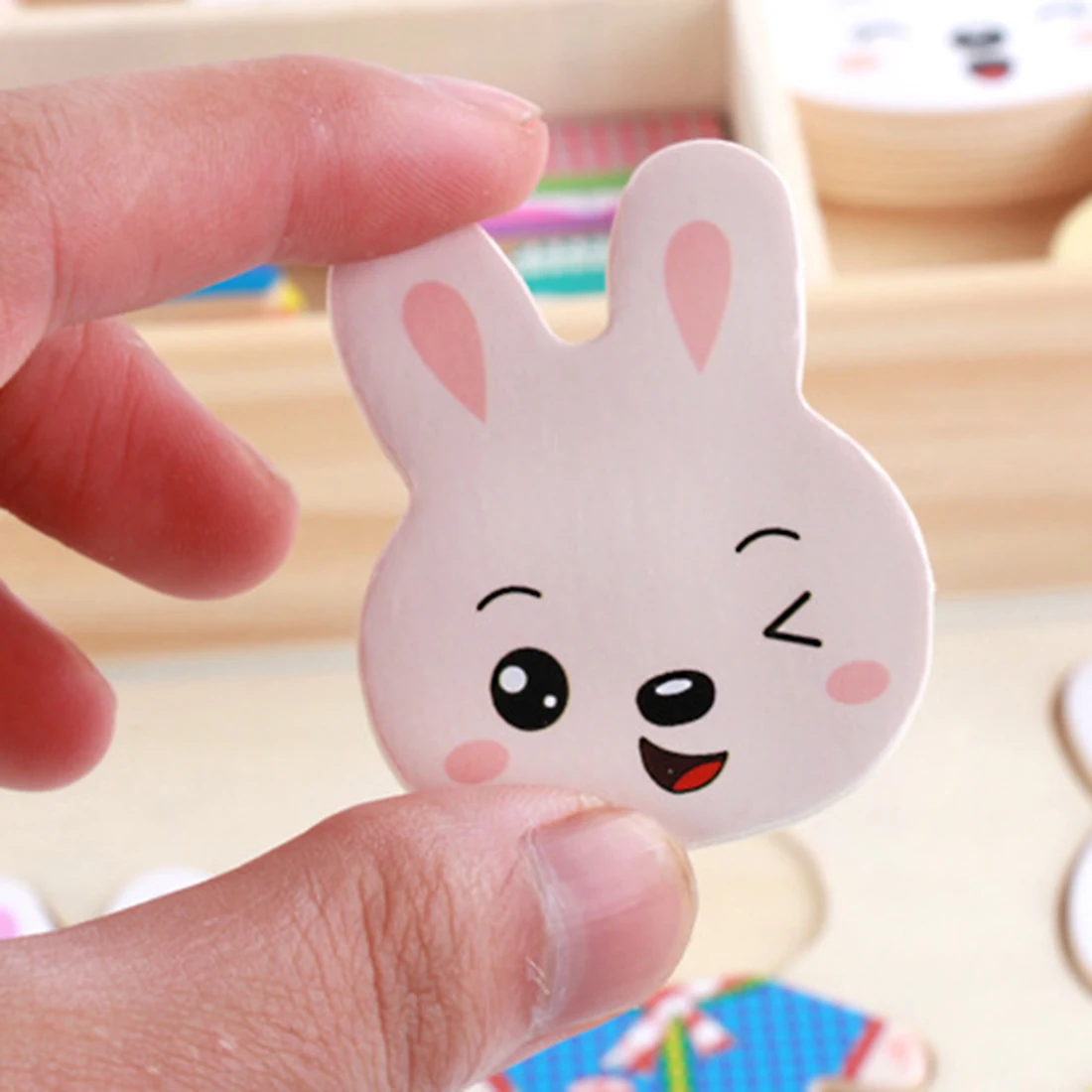 Surwish для раннего обучения детей деревянные головоломки изменить одежду игры Playset-Медведь Кролик