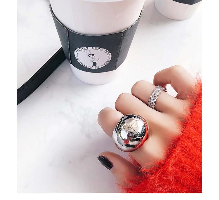 

Europe and the United States exaggerated large glossy ball ring net red personality simple ring female