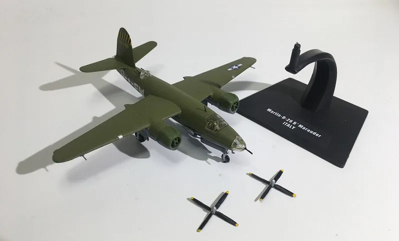 

IXO Alloy World War II Military Fighter Martin B-26 Predator Model 1:144 Plastic Ornaments Toys Collection Gifts Free Shipping
