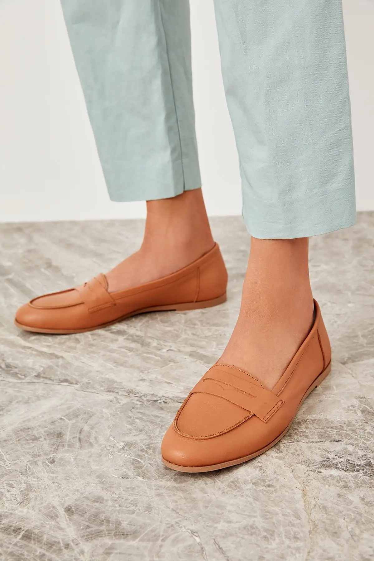 

Trendyol Genuine Leather Tan Women Loafer Shoes TAKSS19TL0006