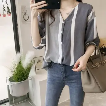 MISSKY Women Shirt V Neck Half Sleeve Summer Striped Patchwork Blouse Loose Bat Sleeves Shirt Female Tops
MISSKY Women Shirt V Neck Half Sleeve Summer Striped Patchwork Blouse Loose Bat Sleeves Shirt Female Tops