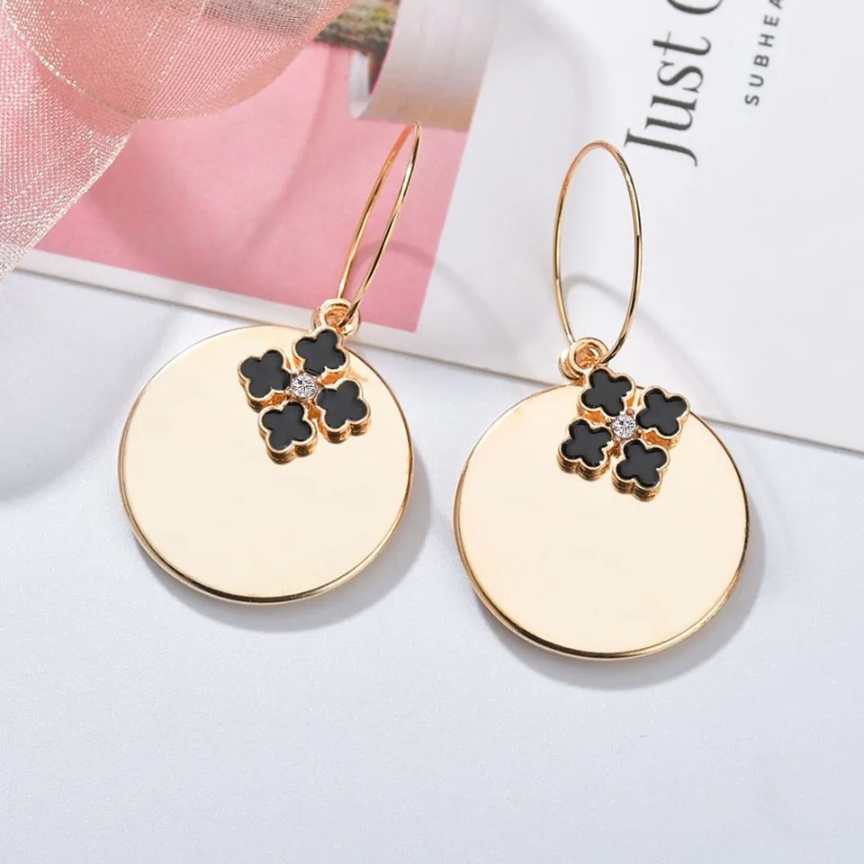 

Women Two Color Flower Pattern Big Earrings For Female Handmade Fashion Jewelry Classic Engagement Decoration Earrings